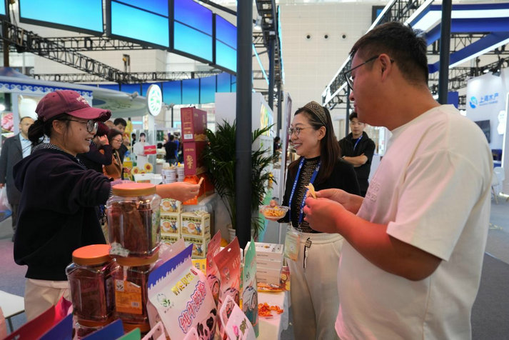 1760837490586953.jpg 開幕6.jpg