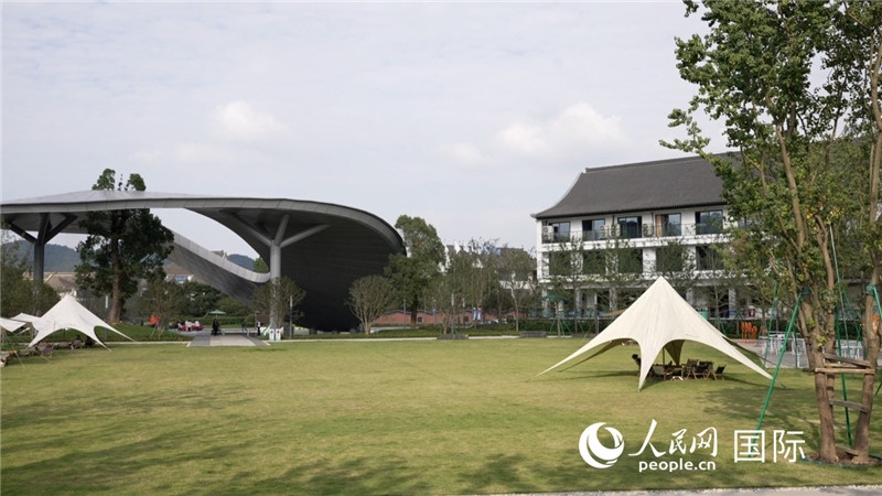 安吉露營(yíng)地。人民網(wǎng) 彭昱凱攝