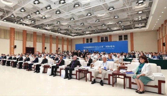 6月12日，“中國新疆的歷史與未來”國際論壇在喀什舉辦。（圖片來源：民族畫報(bào)）