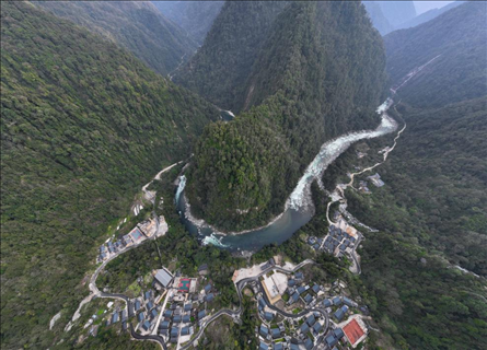 2023年3月10日，云南獨(dú)龍江航拍